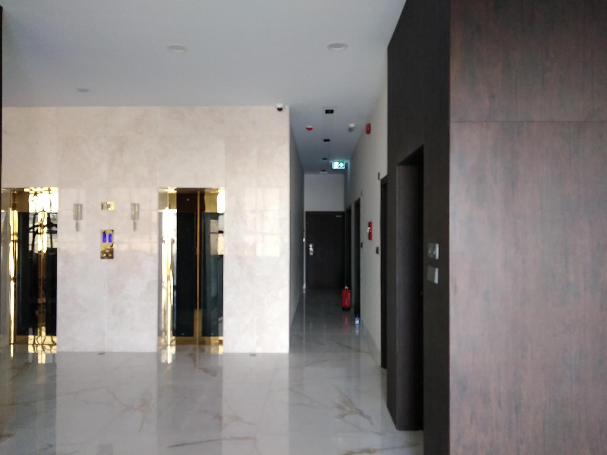 Nebula Hotel 杜科姆 外观 照片